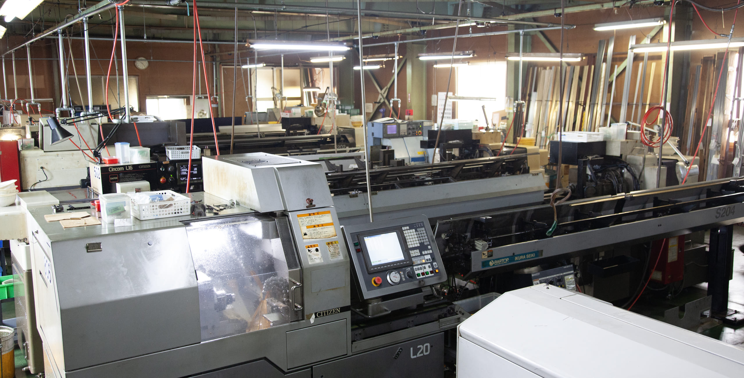 採用情報ヘッダー｜製造業 金属加工業の求人・採用情報｜藤枝｜株式会社サンテル